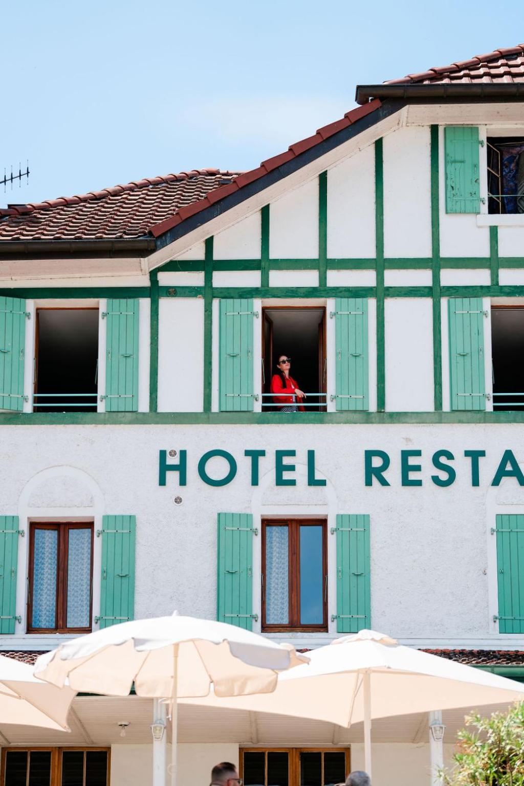 Hotel De La Plage เอ็กเซเนเวกซ์ ภายนอก รูปภาพ
